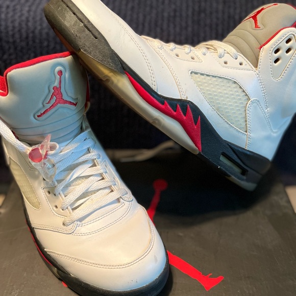 Jordan Other - Jordan retro 5s